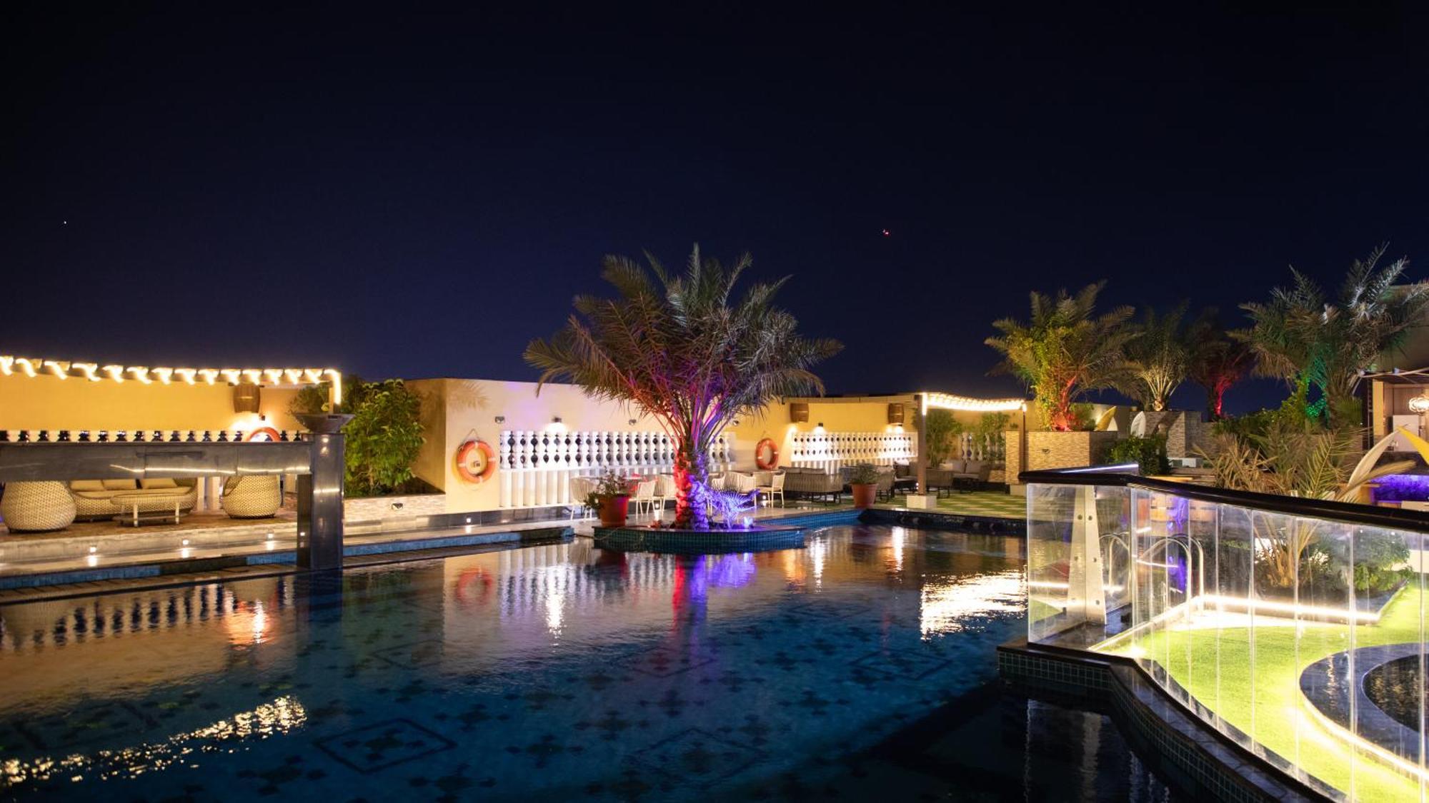 La Zona Continental Hotel دبي المظهر الخارجي الصورة