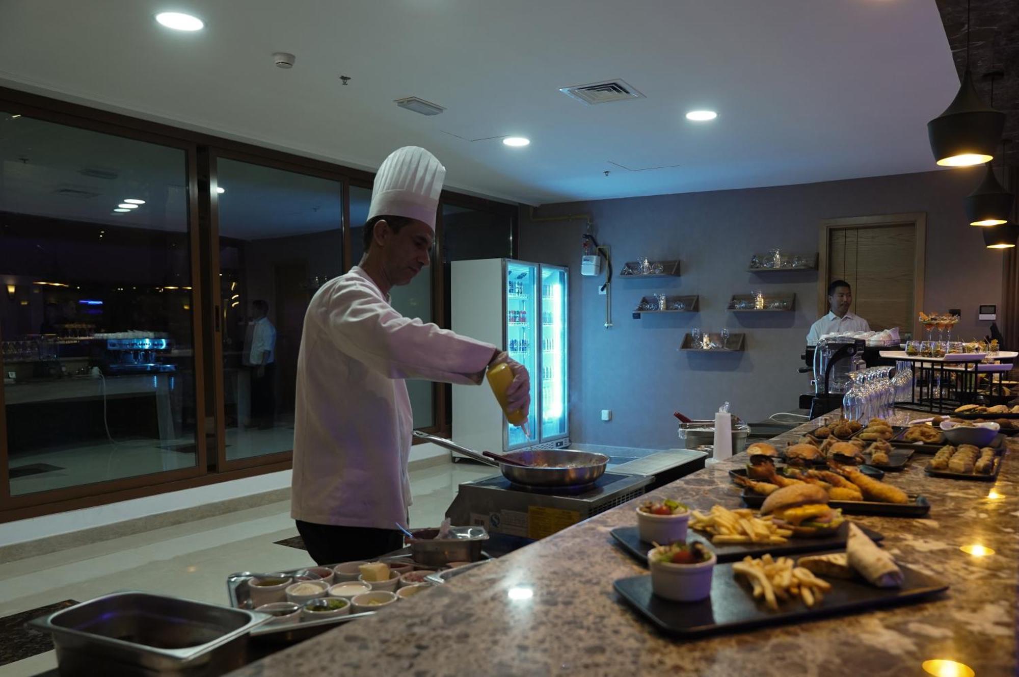 La Zona Continental Hotel دبي المظهر الخارجي الصورة